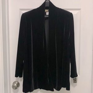 Women’s R & K Evening “crushed velvet feel” size 6 p, Blazer/Jacket